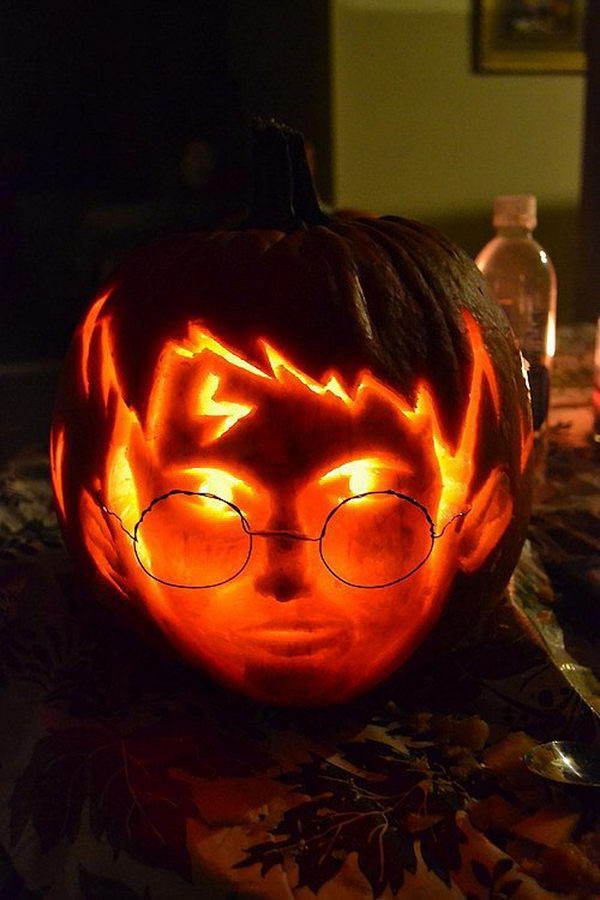 40 Awesome Pumpkin Carving Ideas for Halloween Decorating - Hative