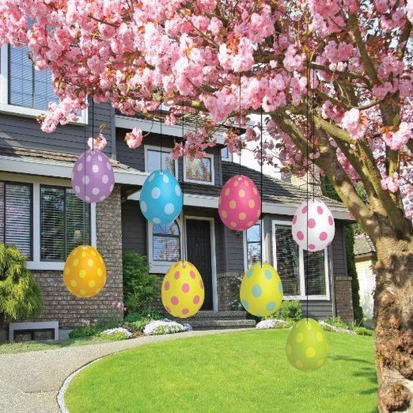 Easter Egg Decoration. Hang colorful Easter eggs under the branches of beautiful flower tree is a simple yet fantastic way to decorate your yard for Easter. These plastic Easter eggs with polka dots are weather resistant and durable. 