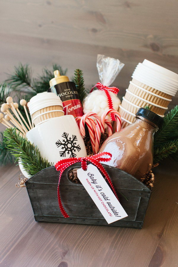35+ Creative DIY Gift Basket Ideas for This Holiday Hative