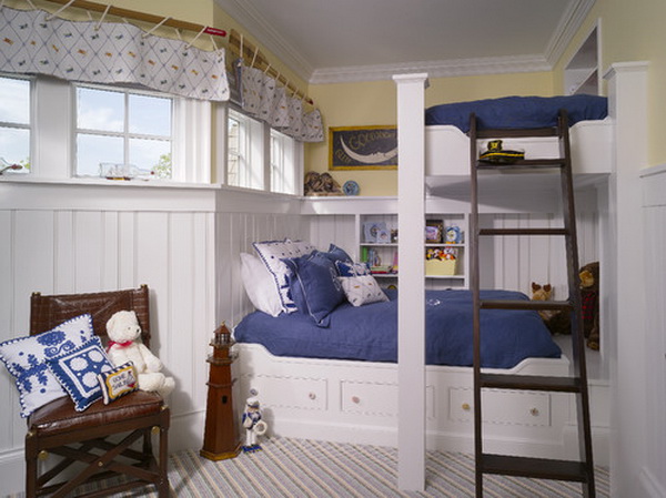 traditional-boys-bunkroom-design-by-harrison-design-associates