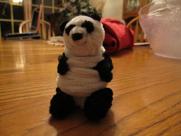 11-pipe-cleaner-panda