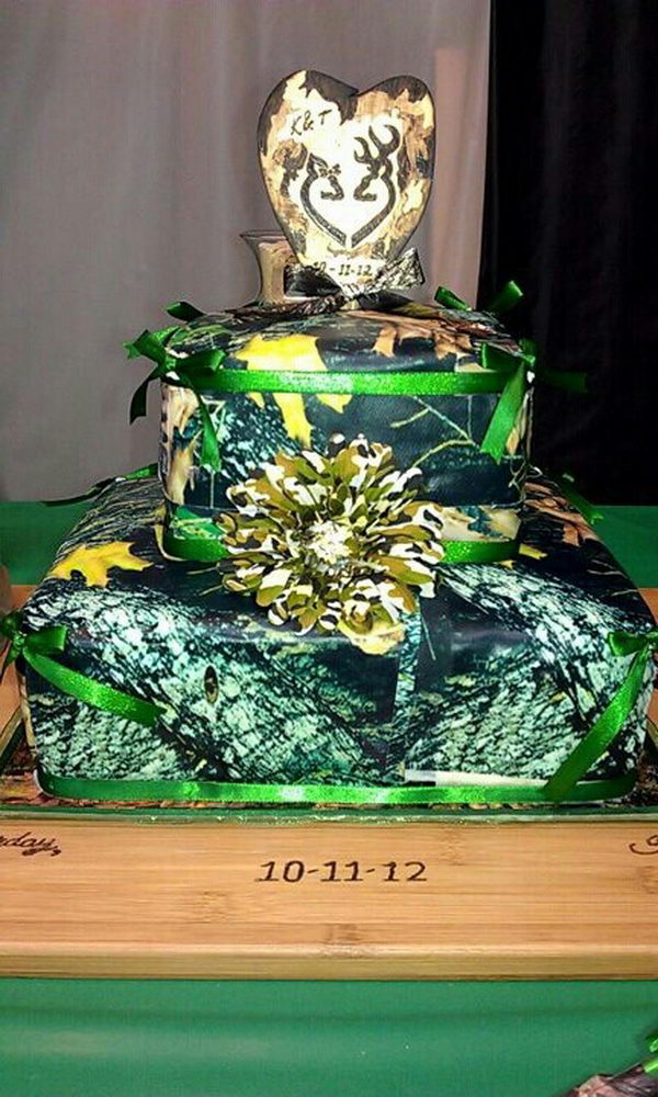 camo wedding cakes mossy oak