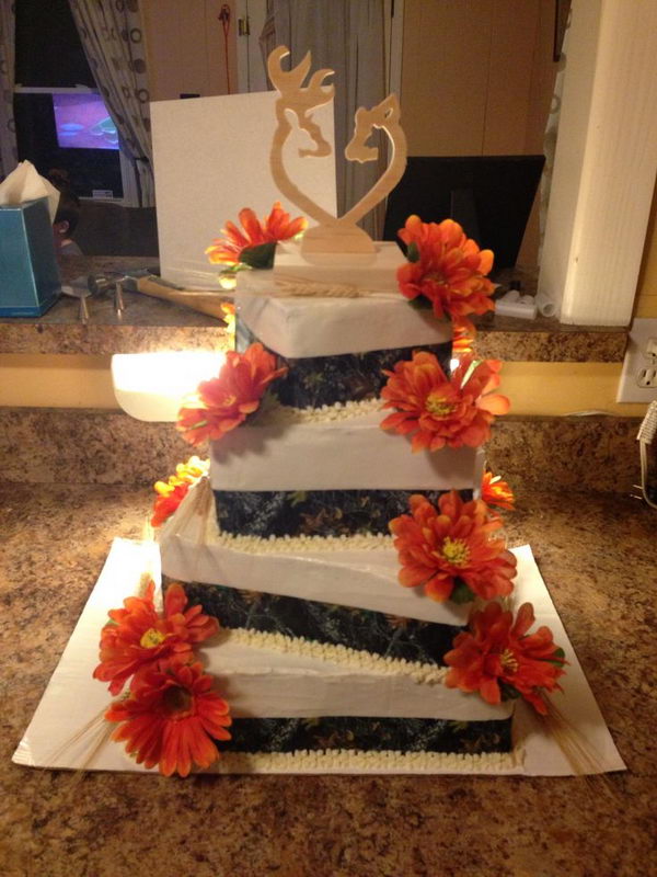 camo wedding cakes mossy oak