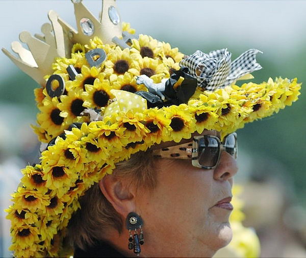 30 Cool Kentucky Derby Hats - Hative