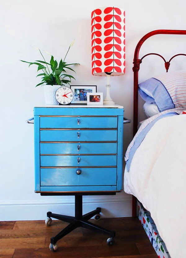 30 Creative Nightstand Ideas for Home Decoration - Hative