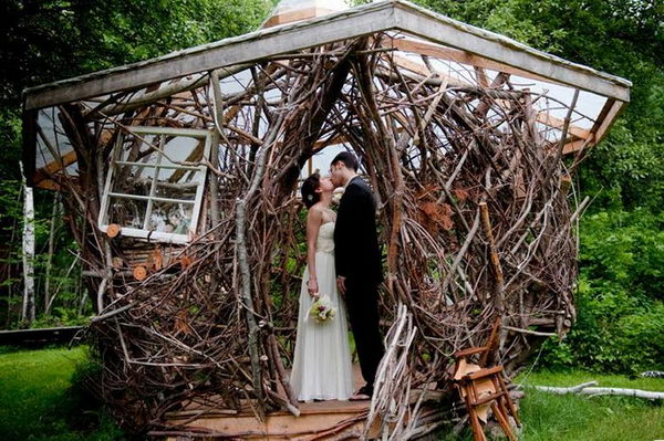 20 Cool Wedding Arch Ideas - Hative