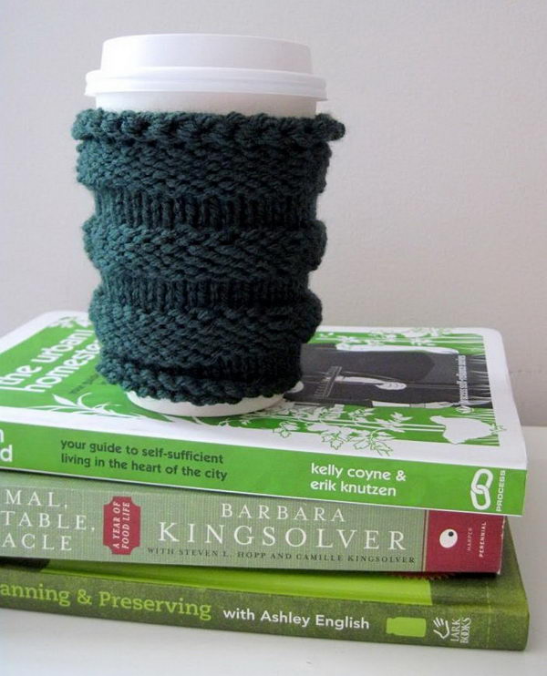 DIY crochet coffee cozy which keep coffee in cups warm while protecting fingers from the heat.