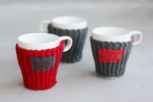 DIY crochet coffee cozy which keep coffee in cups warm while protecting fingers from the heat.