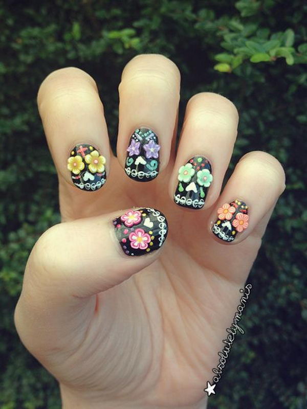 30 Cool Halloween Nail Art Ideas Hative