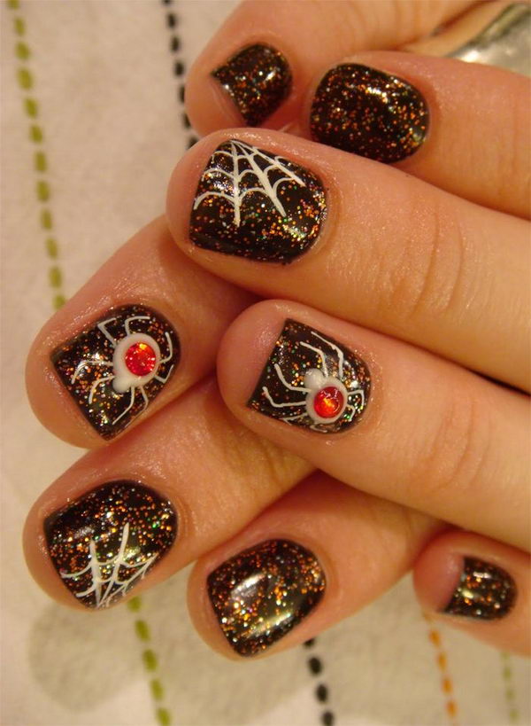 30 Cool Halloween Nail Art Ideas - Hative