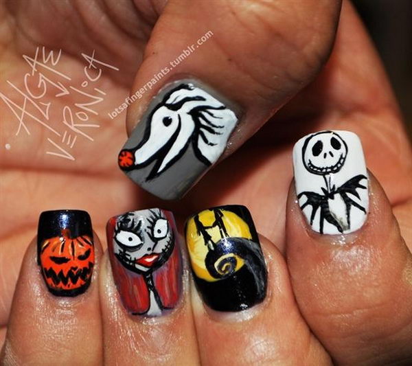 30 Cool Halloween Nail Art Ideas - Hative