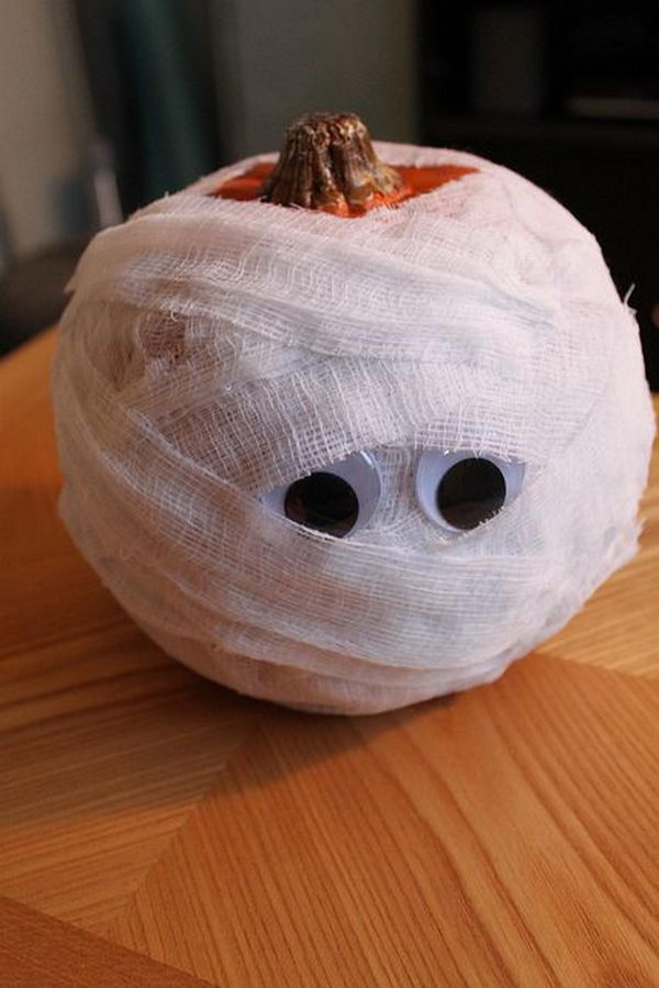 30-no-carve-pumpkin-ideas-for-halloween-decoration-hative