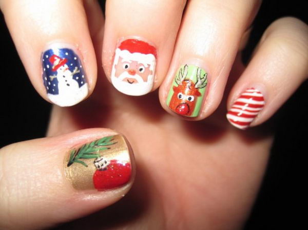 25 Cool Christmas Nail Designs - Hative