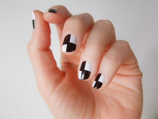 Cool Color Block Nail Art. A funky, modern look which stands out best when you use strong, contrasting colors. It involves painting neat geometric shapes on each fingernail, using different colored polishes.