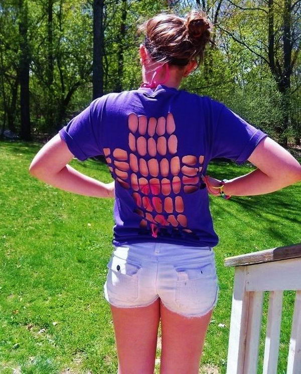 25 DIY T-Shirt Cutting Ideas for Girls - Hative