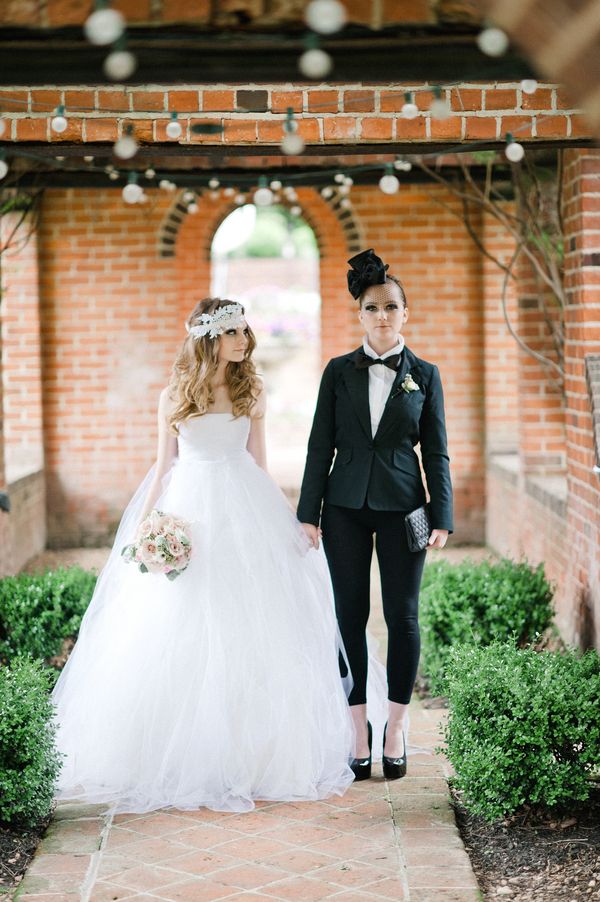 15 Cute Lesbian Wedding Ideas - Hative