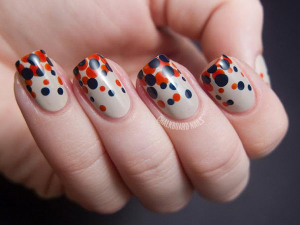 25 Cute Polka Dot Nail Designs - Hative