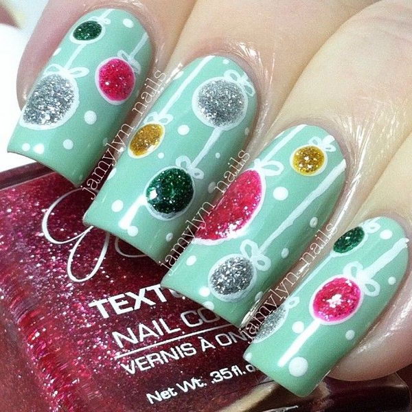 Celebrate The Holiday Season with Christmas Nail Art