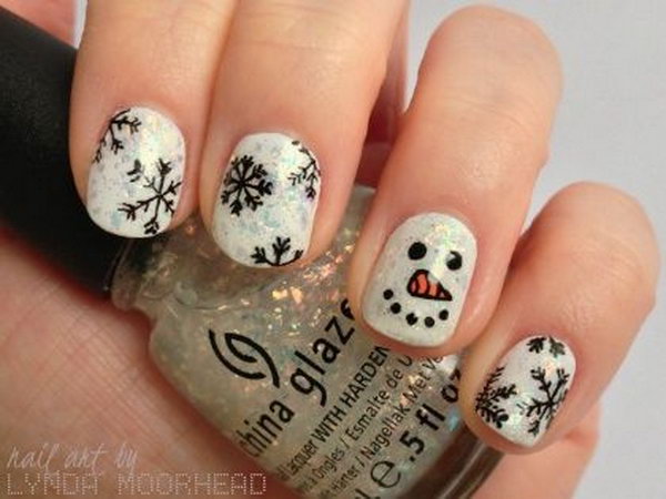 Celebrate The Holiday Season with Christmas Nail Art