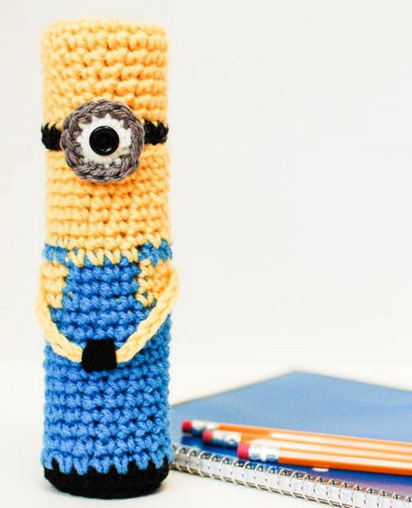 Crochet Minion Pencil Case. There's nothing like a cool pencil case full of cool pencils, erasers and accessories to excite your kids' imagination and ignite their creative and linguistic passions. Show how much you care about them.