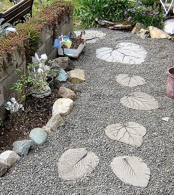 20 Creative Stepping Stone Ideas 2023