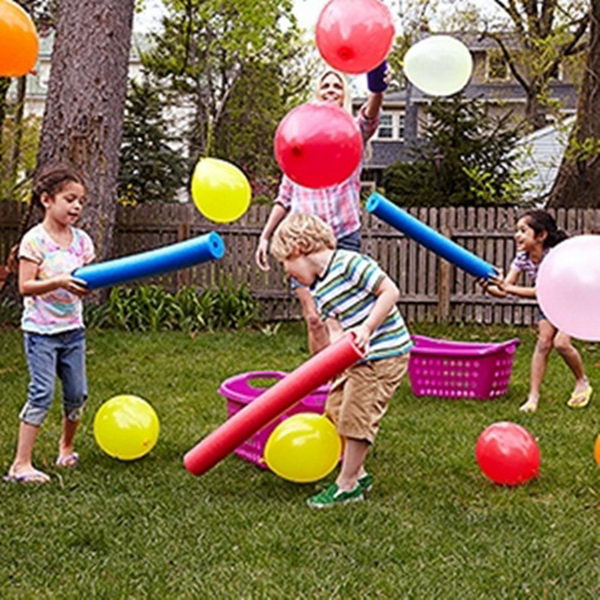 Balloons Game. Interesting things to do out there in your backyard. So simple and cheap to make, and you could play them with your kids or family anytime.