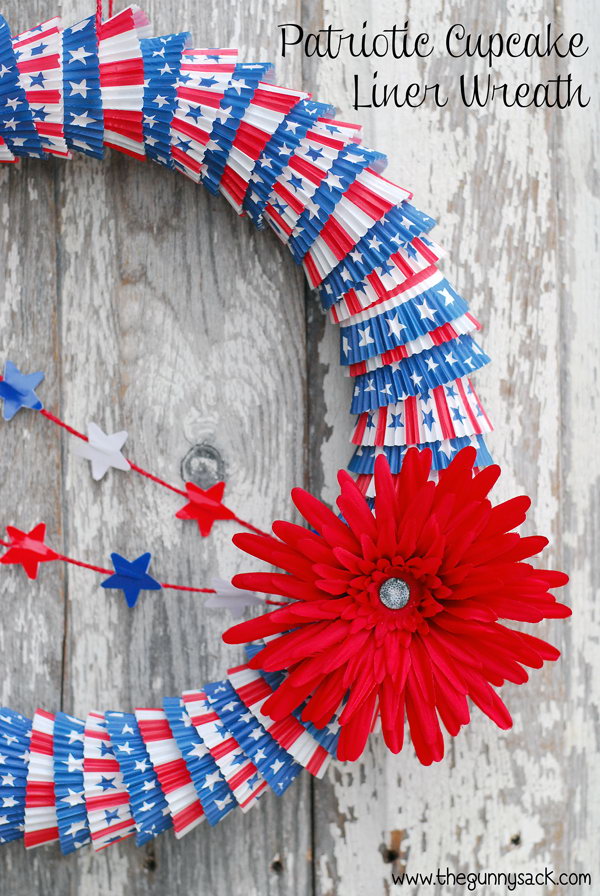 DIY Patriotic Wreath Ideas for 4th of July or Memorial Day - Hative