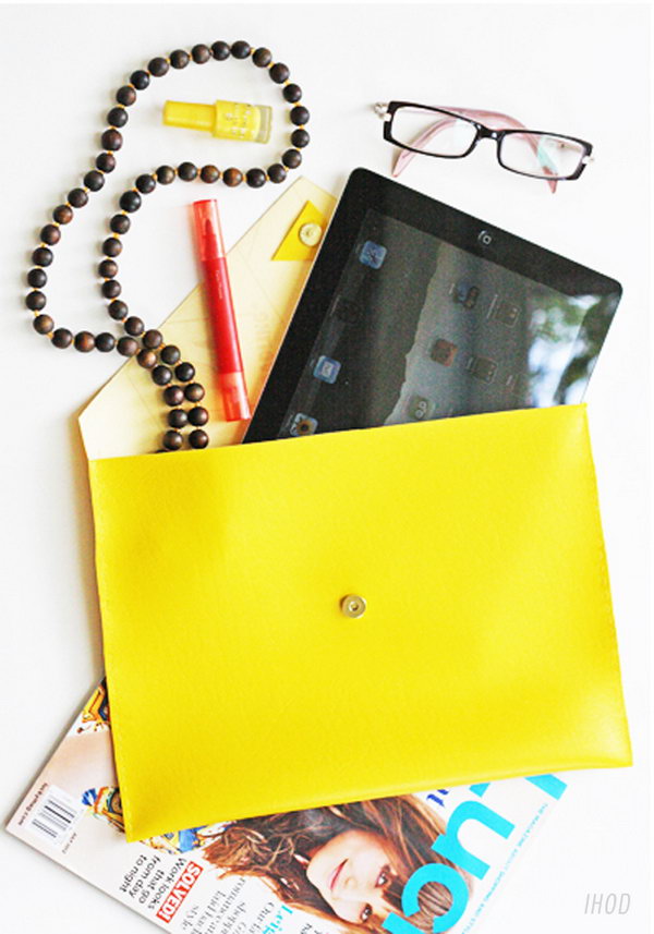 Leather iPad case. It doesn't take you much time to make this iPad case, in about 25 minuters. I love this bright color, yellow. Of course, you can choose any color you like. Learn how to make it here.