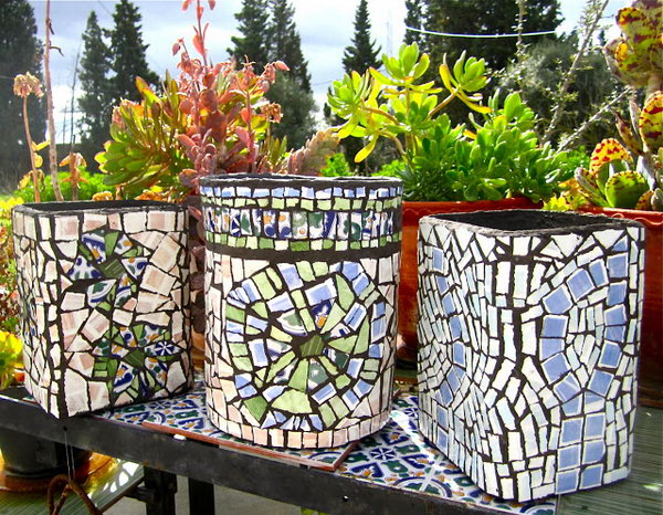 20 Creative Ideas for Reusing Leftover Ceramic Tiles - Hative