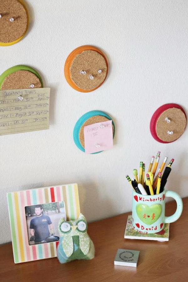 Mini Corkboards. Paint the wooden disks in bright colors, cover it with cork board, it's so cool to pin your labels or tags to enhance girls' home decor.