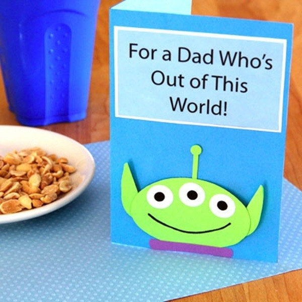 DIY For a Dad Who's out of This World! Father's Day Card