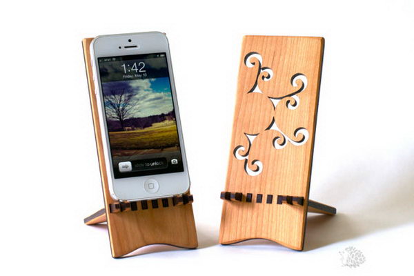 40 DIY iPhone Stand and Tripod Ideas - Hative