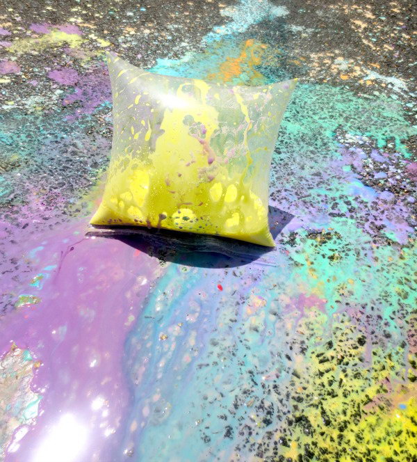 Exploding Paint Bags. Fill the bag with liquid chalk mixture, such as tsp of corn starch, vinegar and food coloring. Seal the bags completely. As they pop they send sidewalk chalk bursting out to create beautiful art for kids.