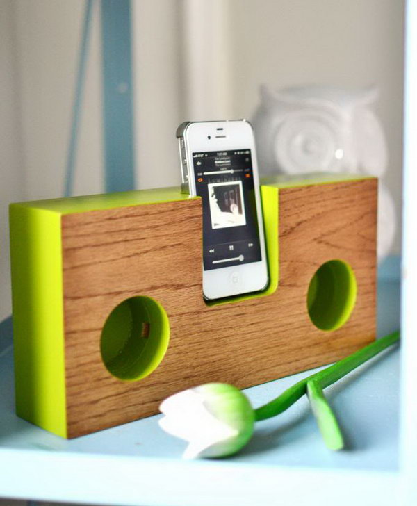 20+ Cool and Simple DIY iPhone Speaker Ideas - Hative