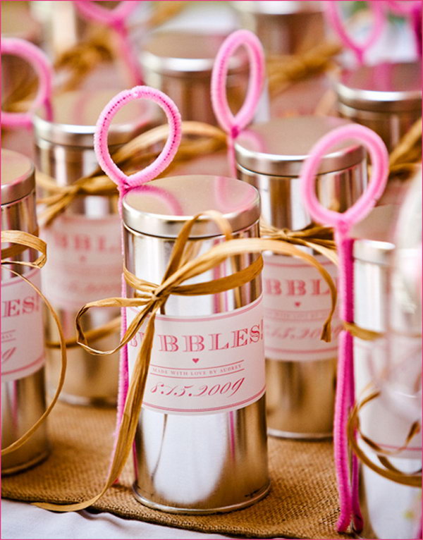 20 Easy and Usable DIY Wedding Favor Ideas - Hative