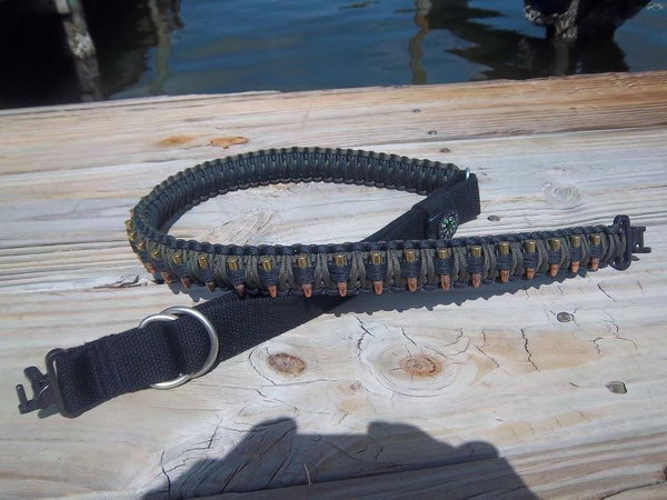 Paracord Bandolier: Cool but More Difficult Version