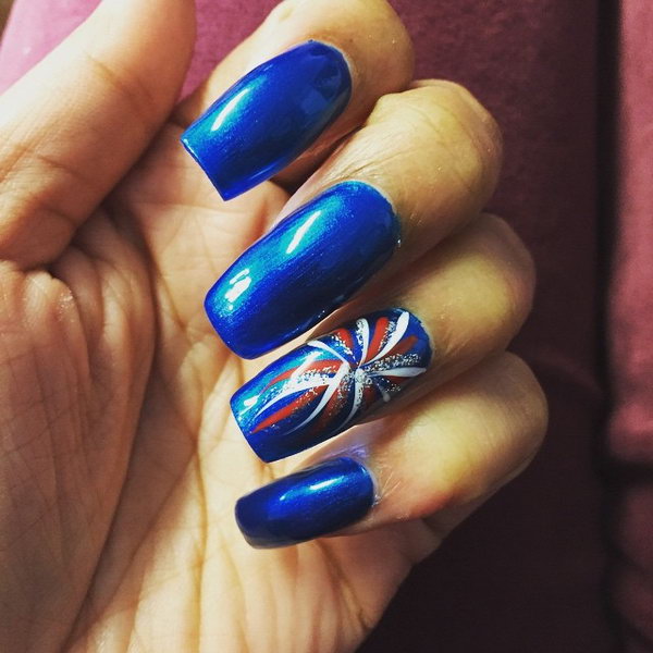 30 Flashing Patriotic 4th of July Fireworks Inspired Nail Art Ideas