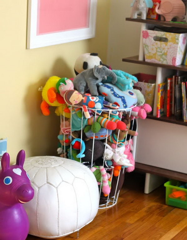 cuddly toy holder