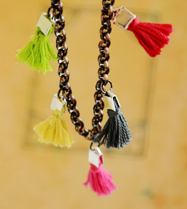 Tiny Tassel Bracelet DIY. Get the steps 