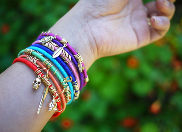 DIY Wrap Bangles. See the tutorial 