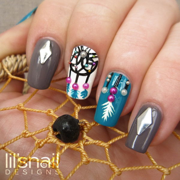 Lots of dream catcher nail designs and ideas. How beautiful and unique with such good meaning. I love it.