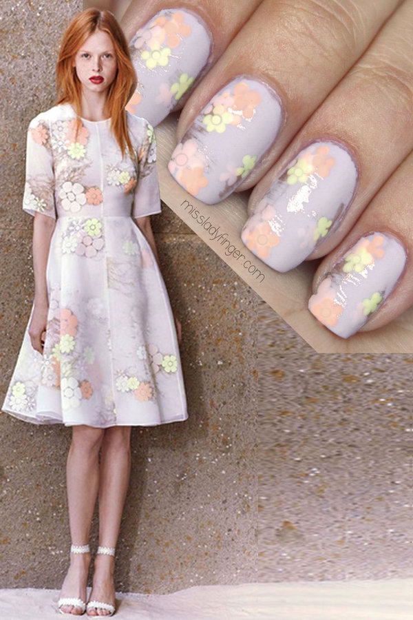 Elegant Floral Nail Art. 