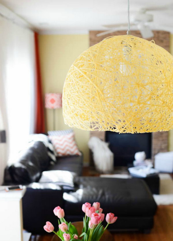 DIY Pendant Light. Get the tutorial 