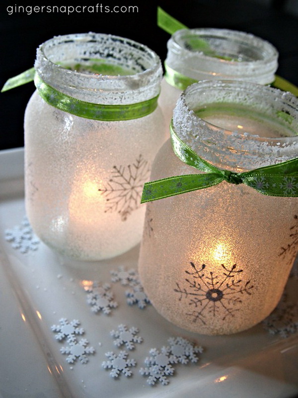 DIY Snowflake Christmas Mason Jar Luminaries. 