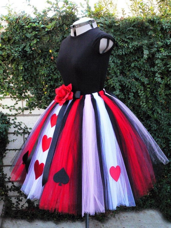 Homemade Queen Of Hearts Costumes