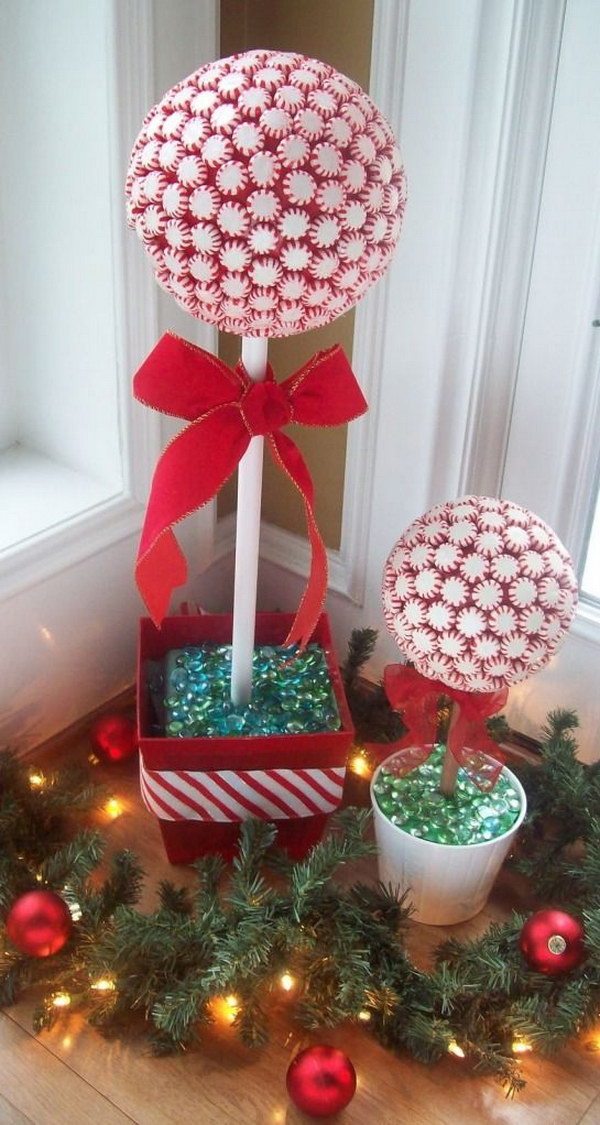 Featured image of post Making Holiday Decorations With Peppermint Candy / Crumble these crunchy hard candies atop.