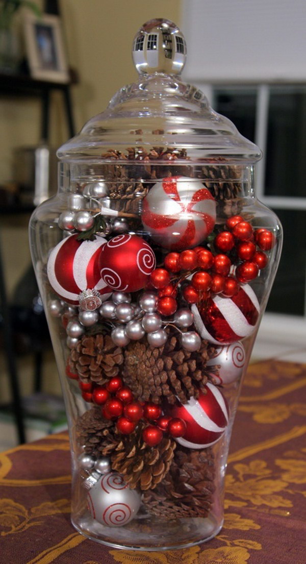 30+ Festive DIY Pine Cone Decorating Ideas - Hative