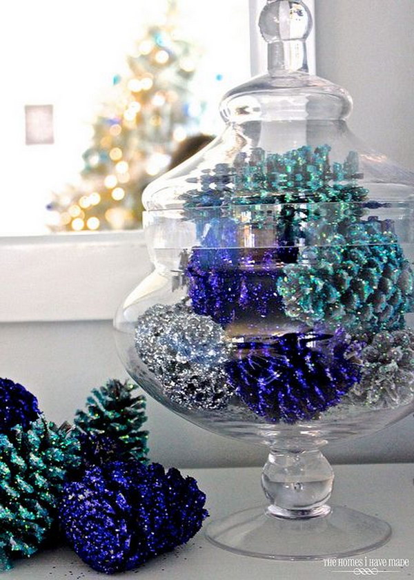 30+ Festive DIY Pine Cone Decorating Ideas - Hative