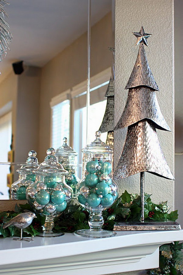 25 Gorgeous Christmas  Mantel Decoration  Ideas  Tutorials 