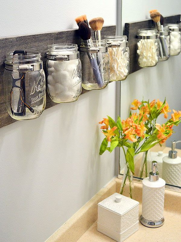 DIY Rustic Mason Jar Rack Used As Makeup Organizers. 